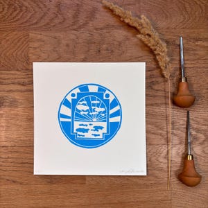 handgemaakte linosnede, wandposter - &quot;Cloud Theatre lichtblauw&quot; - voor originele kunstwerken in uw huis of als cadeau