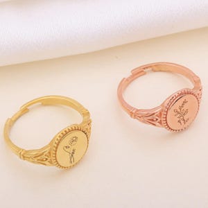 Birth Flower Signet Rings Gold Filled Personalized Signet Ring for Women Birth Flower Jewelry Gift for Mom Signet Rings for Men Silver Rings