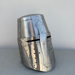 Templar Cross Crusader Helmet-Knight Helmet-Medieval Helmet-Cosplay Costume Larp Reenactment Great Helmet