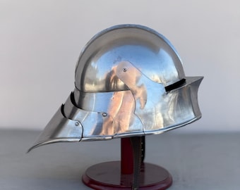 Casco de caballero medieval de acero alemán con cola larga - Disfraz de caballero LARP, cosplay y juego de rol