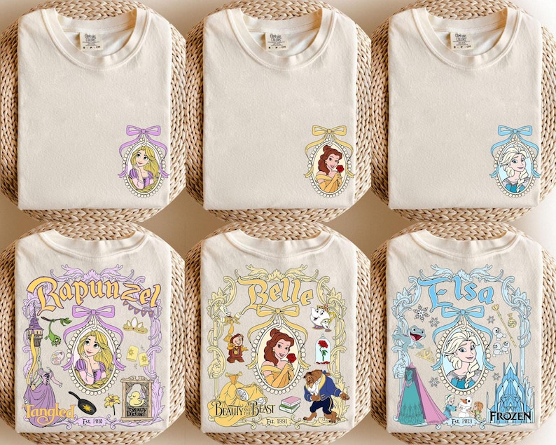 Kokette Bögen Disney alle Prinzessinnen Charaktere Shirt, Mädchen Disney Trip Tee, Prinzessin Schloss, Aschenputtel Schneewittchen Ariel Belle Rapunzel Tee Bild 1