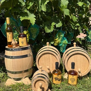 Handmade Oak Whiskey Aging Barrel, Volyn Oak, Stainless Steel Hoops