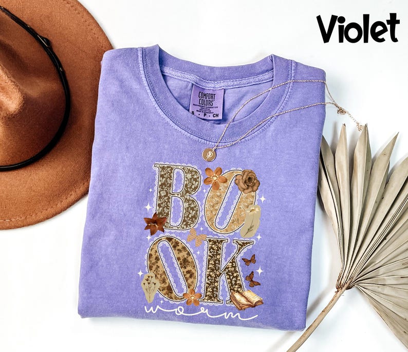 Comfort Colors® Book Worm Shirt, Cottagecore Book Lover Tee, Floral Literary Graphic T-Shirt, Gift For Readers, Bookish Apparel immagine 4