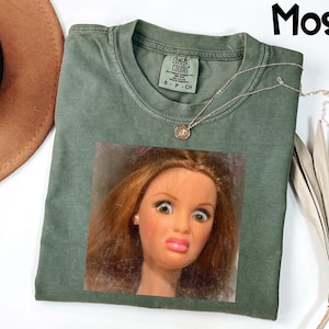 Comfort Colors® Funny Doll Face T-Shirt with Judging Expression, Meme Aesthetic Tee, WTF Look Shirt, Sarcastic Doll Humor Graphic