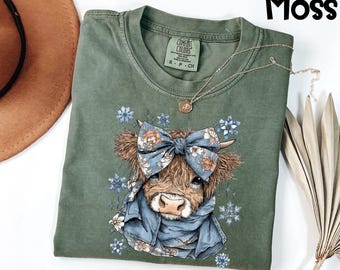 Comfort Colors® Highland Cow Floral Bow T-Shirt, Cute Winter Cow Shirt, Farm Animal Tee, Cottagecore Aesthetic, Gift For Her