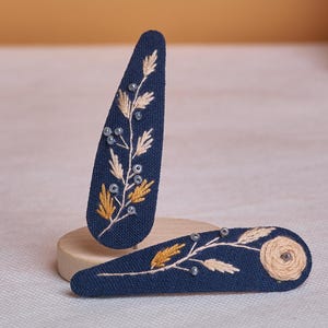 Floral Embroidered Hair Clip, Hand Embroidered Linen Hair Clips, Hair Barrettes, Cute Hair Clip, Handmade Linen Hair Accessories