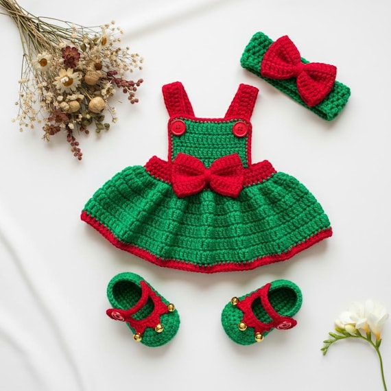 Handmade Green and Red Festive Outfit – Crochet Outfit Set, toddler wear outfit, crochet clothing
