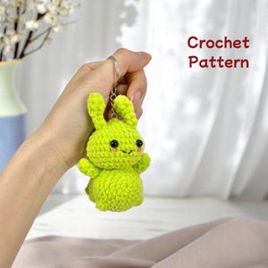 Crochet Worm Keychain Pattern: Amigurumi Plush Toy (PDF Download)