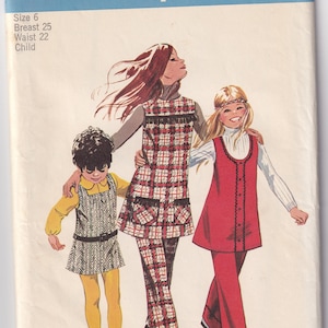 Vintage 1971 Simplicity 9537 Oklippt Symönster Flicka Barntröja Med Tre Halsringningar Och Byxor Storlek 6