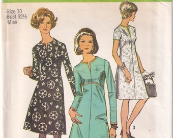 Vintage 1970 Simplicity 9108 UNCUT Sewing Pattern Misses' Dress Size 10 Bust 32-1/2