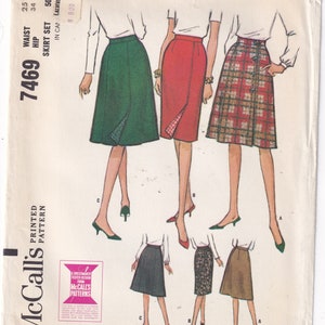 Vintage 1964 McCall's 7469 Oklippt Symönster Misses' Set med Kjol Midja 25 Höft 34