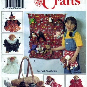 Vintage 1997 Simplicity 7695 UNCUT Craft Sewing Pattern Tote Organizers, Apron, Sleeping Bag, Clothes for Bean Bag Animals