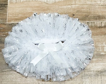 Snowflake Tutu Bloomer- Onderland Birthday tutu in White and silver - Baby Girl First Birthday, Second Birthday