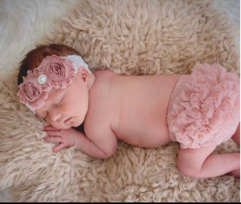 Baby Girl Headband and Ruffle Bum Bloomer Dusty Rose Set Baby Bloomers Newborn Infant Toddler Baby Girl Photo Set Baby Gift Bild 2