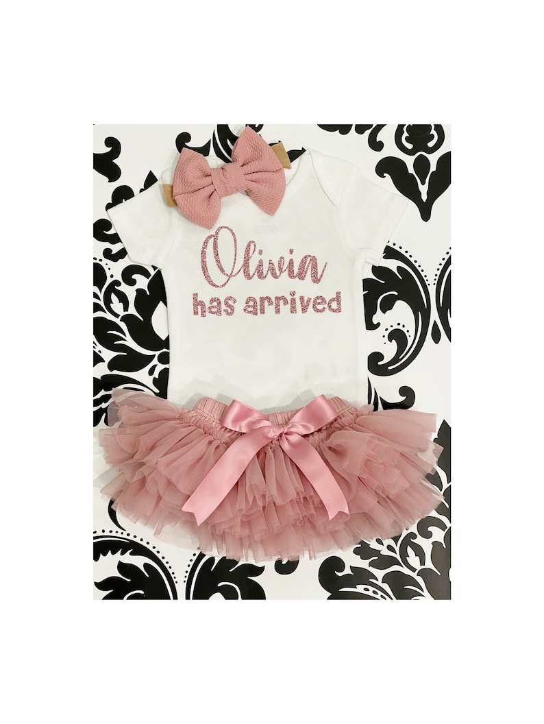 expecting mom baby girl outfit BABY GIRL Coming Home Outfit personalized new mom baby girl gift baby shower gift baby girl Newborn