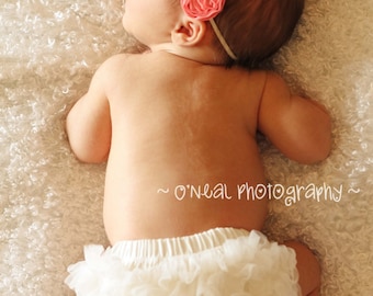 BABY GIRL BLOOMERS - Bloomers - Diaper cover - Ruffle Bum bloomers - Newborn - Toddler Bloomers - Baby Girl Shower gift - Ready to Ship