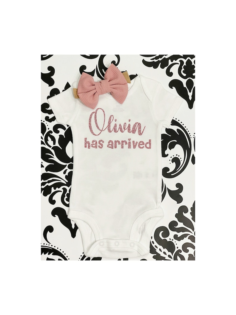expecting mom baby girl outfit BABY GIRL Coming Home Outfit personalized new mom baby girl gift baby shower gift baby girl Newborn