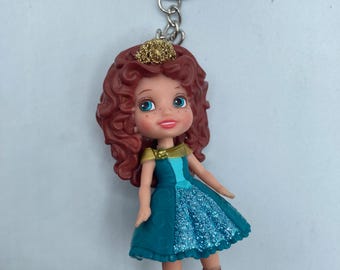 Disney Pixar Brave Merida Green Dress Crown Princess Keychain Backpack Zipper Purse Chain 3.5" Tall Repurposed Toys Figural Figure