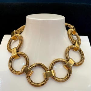 Collar vintage Moschino de los años 80
