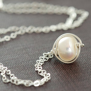 Holiday SALE Pearl Pendant Necklace Sterling Silver, Bridesmaid Jewelry, June Birthstone image 2