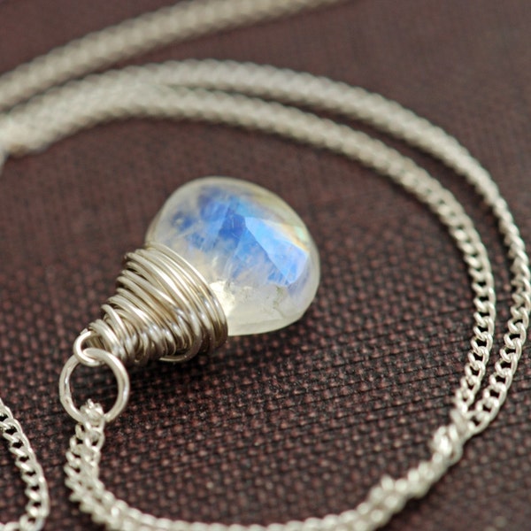 Moonstone Necklace Sterling Silver, Wire Wrapped Moonstone Pendant Necklace, Handmade, aubepine