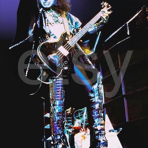 KISS ジーン・シモンズ「I Want You」23 x 33 カスタム ポスター プリント クリーン シャープ イメージ - Alive II Love Gun Rock And Roll Over KISS コレクター