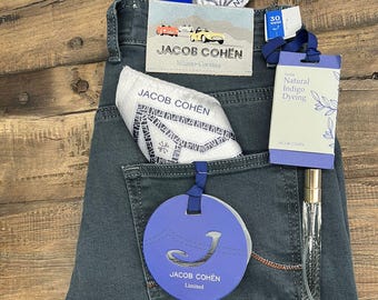 Vintage Levi's Engineered Jeans Loose Single Pocket Buckle Back