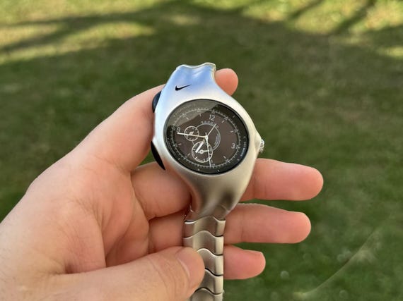 Nike Timing triax ARMORED ブラックダイヤル 時計 時計