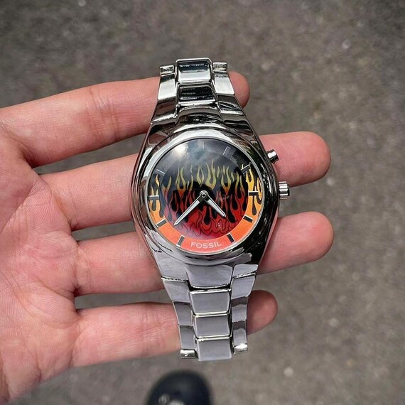 Fossil big tic 00s animation watch y2k