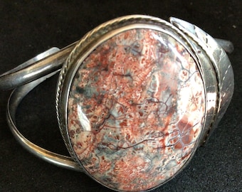 Vintage Southwest agate cuff with feather sterling silver