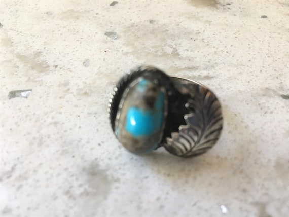 Vintage Southwest Turquoise and Silver leaf ring - image 6