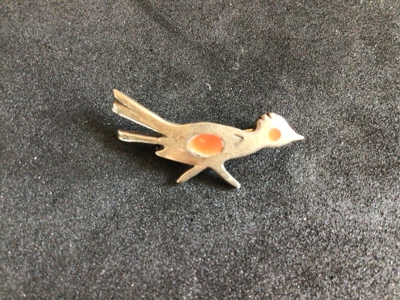 Vintage sterling silver roadrunner pin with coral… - image 4
