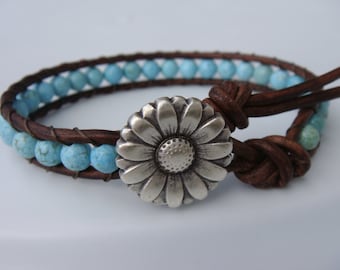 Turquoise Magnesite Beaded Leather Bracelet with Daisy Button