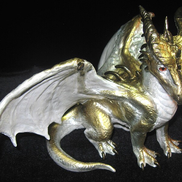 Golden Pearlescence Dragon Sculpture