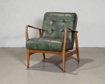 Poltrona d'accento in vera pelle, poltrona lounge retrò con struttura in legno di frassino, sedia da soggiorno in stile metà secolo, poltrona da lettura realizzata a mano.