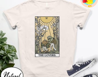 Frog Tarot Card Shirt The Lovers Card Tee Cottagecore Frog Couple T-Shirt Whimsical Nature Tarot Aesthetic Frog and Toad Shirt