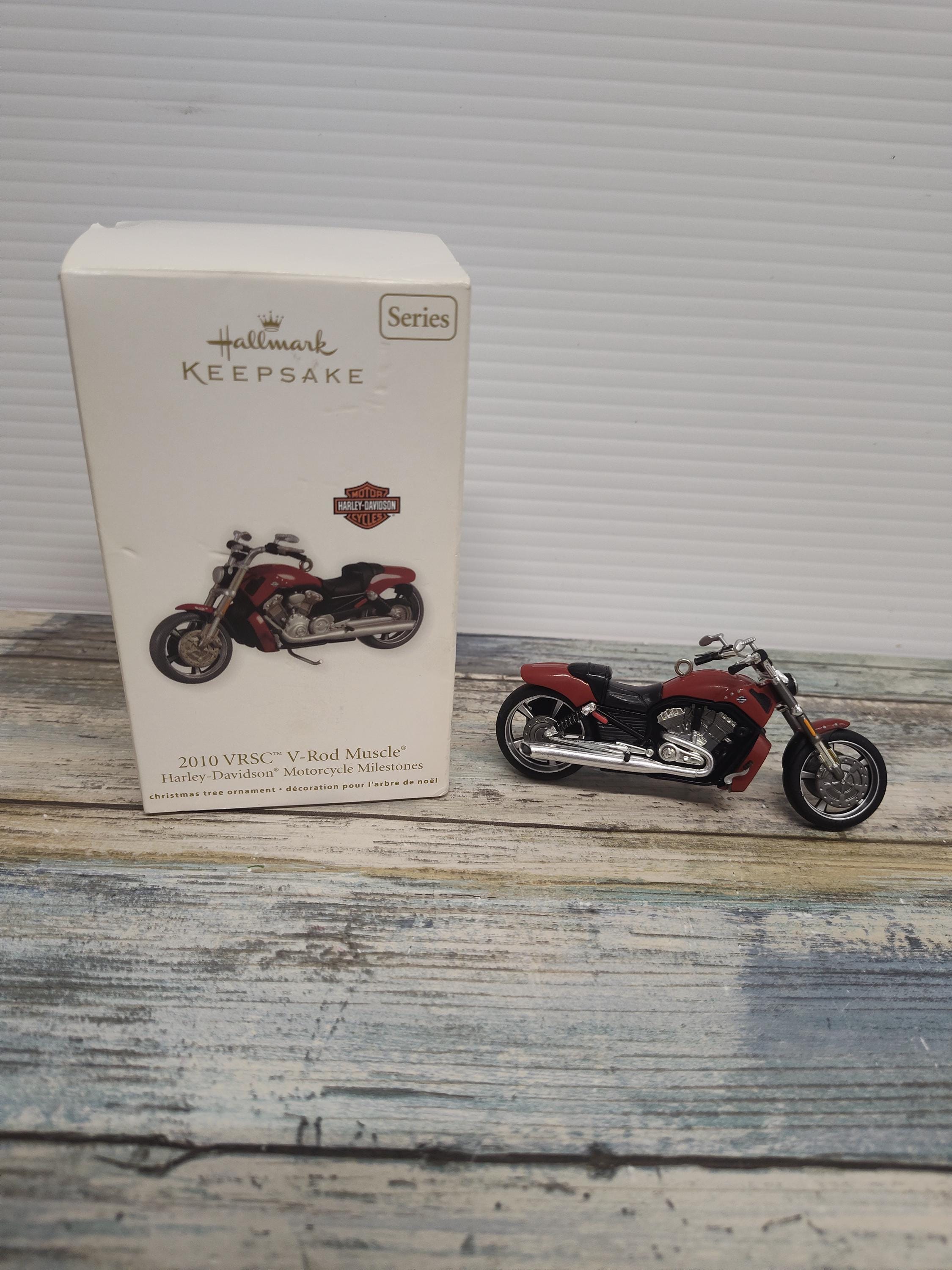 2010 Vintage Ornament - Etsy