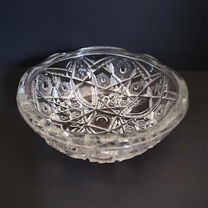 Vintage Pressed Glass EAPG Antique Bowl 1904 McKee Toltec Footed Clear 7&quot; Pattern
