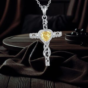Collar con cruz cristiana de corazón de amor, plata de ley 925, collar con cruz de Jesús, joyería para mujer