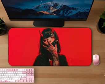 Anime Demon Girl-bureaumat | Anime Waifu-kunstwerk, 3 maten, levendig rood, grote muismat voor gamers en bureauconfiguratie