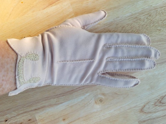 Ladies Blush Color Boyce Lazarus Gloves