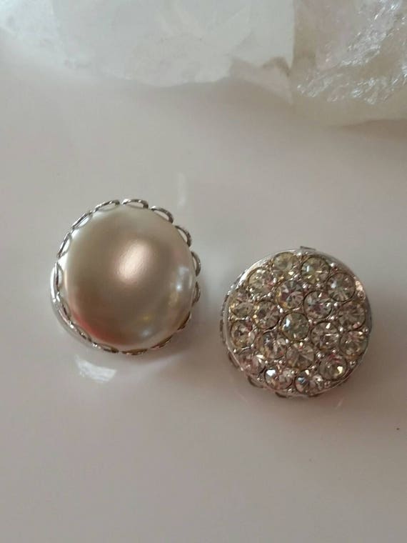 Vintage Double Sided Clip Earrings - image 4