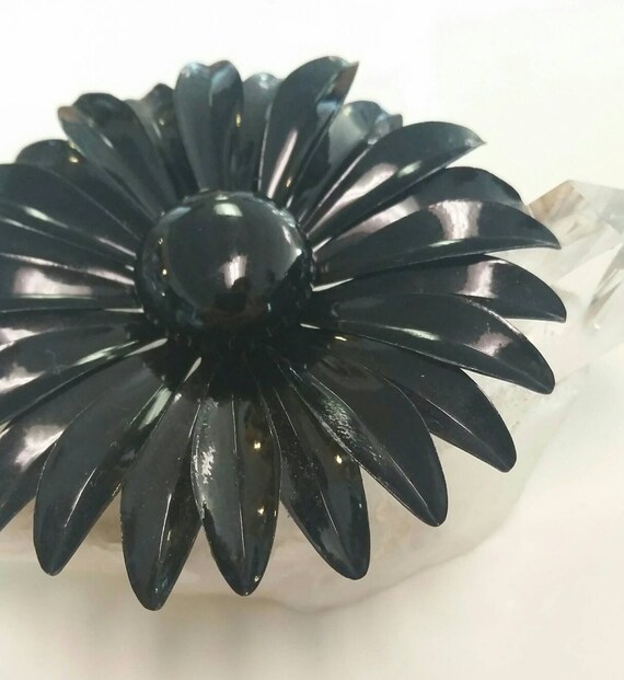 Vintage Classic Style  Black Daisy Brooch 3.5" - image 2