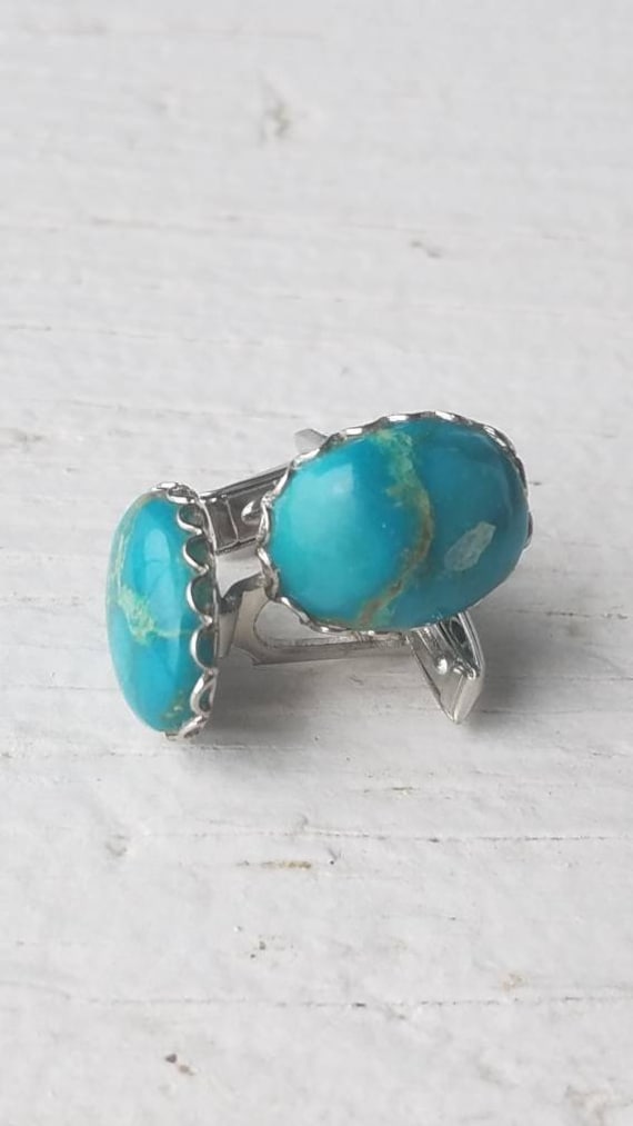 Vintage Oval Turquoise Cuff Links