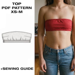 Puede incluir: Un top rojo sin tirantes y unos vaqueros azules. La imagen también incluye un patrón PDF para un top, tallas XS-M, con una guía de costura. El patrón del top es de color gris claro.