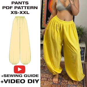 以下が含まれることがあります： 鮮やかな黄色のハーレムパンツの写真。パンツはゆったりとしたフィット感で、ギャザーのウエストバンドと袖口が付いています。画像には、パンツの図と「PANTS PDF PATTERN XS-XXL」および「+SEWING GUIDE +VIDEO DIY」というテキストも含まれています。