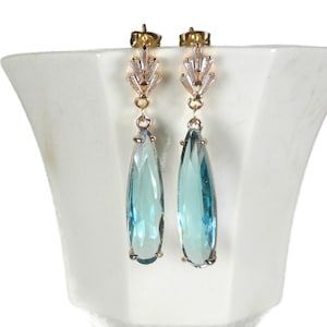 Boucles d'oreilles pendantes art déco aigue-marine : pendantes en cristal plaqué or
