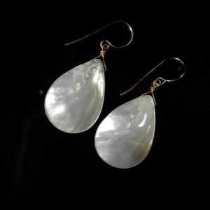 Mother of Pearl Earrings, White Earrings, White Dangle Earrings, White Drop Earrings, White Shell Earrings, MOP Earrings, Gold image 7