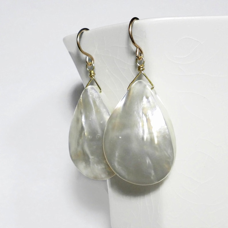 Mother of Pearl Earrings, White Earrings, White Dangle Earrings, White Drop Earrings, White Shell Earrings, MOP Earrings, Gold image 2