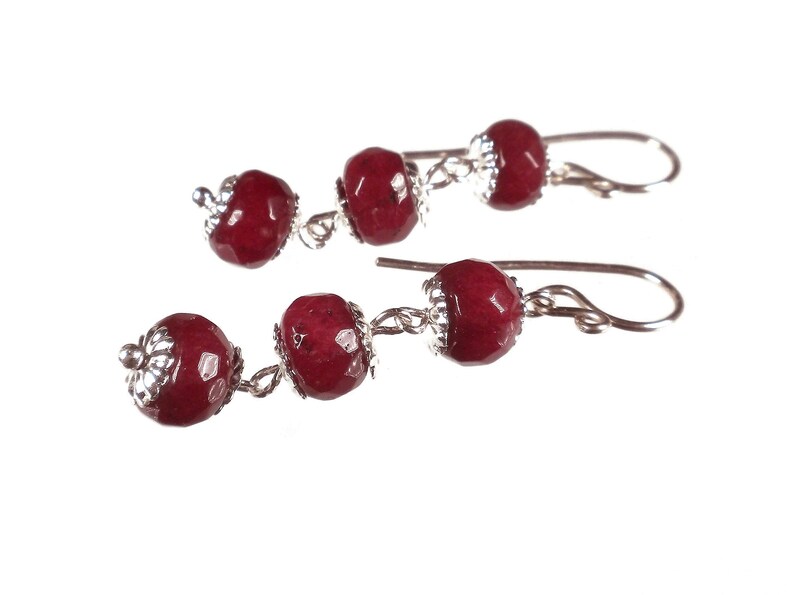 Ruby Earrings, Ruby Dangle Earrings, Ruby Jewelry, Dainty Earrings, Red Gemstone Earrings, Gift For Her, July Birthstone, Anniversary Gift, afbeelding 1